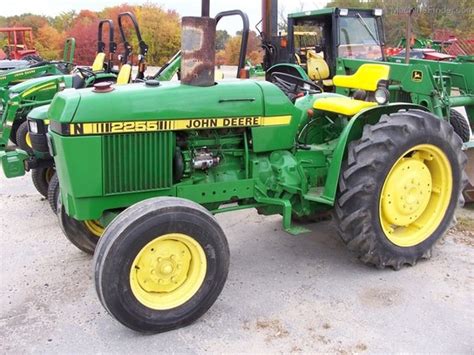 John Deere 2255 Tractors - Utility (40-100hp) - John Deere MachineFinder