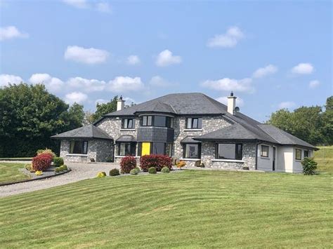 BALLYHOURODE HOUSE B&B & SELF CATERING (Doneraile) - B&B Reviews ...