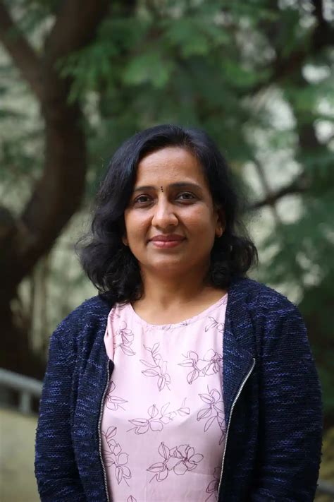 Research Themes - Microbiology & Cell Biology