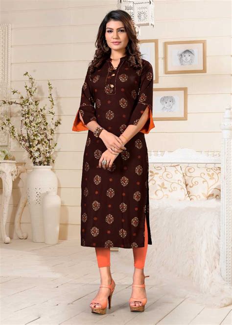 What makes printed cotton kurtis the flexible choice