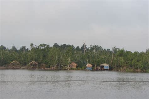 Mouth of River Congo (Baia do Diogo Cão)