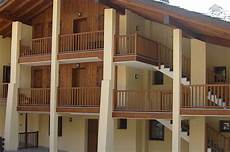 ringhiera in legno per esterno ringhiere in legno per balconi esterni con parapetti per ringhiera in legno per esterno ringhiere in legno per balconi esterni con parapetti per