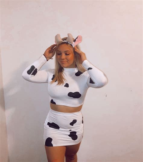Cow costume, doja cat moo costume | Cow costume, Halloween costumes for ...