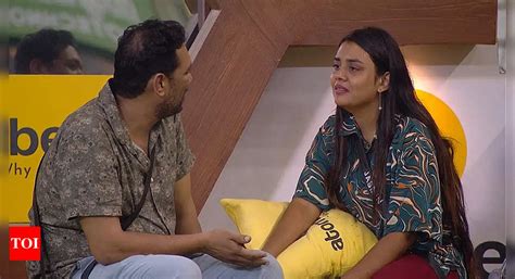 Bigg Boss Malayalam 6: Sabumon advises Jasmin to play alone, says ...