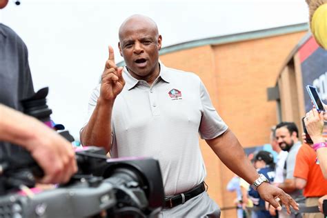 NFL Draft: 5 undrafted QB prospects who went on to be superstars in the NFL