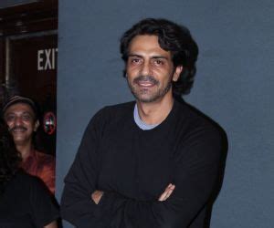 Daddy Movie Cast, Review, Wallpapers & Trailer