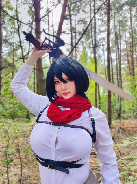 Mikasa Ackerman Cosplay