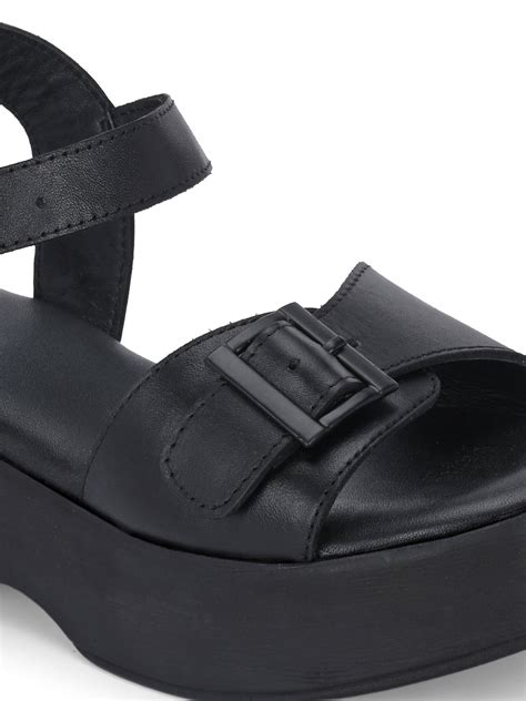Naomi Women Buckle Stap Sandals – Delize