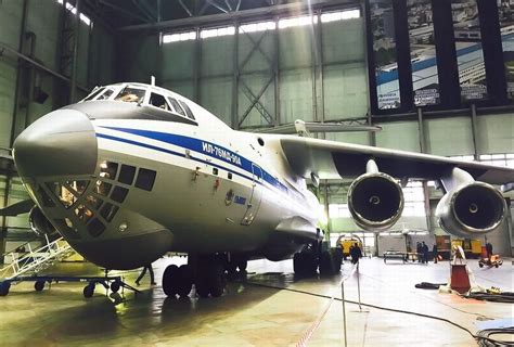 俄罗斯大力发展伊尔-76MD-90A运输机，伊尔-76为何能够焕发新生？|运输机|伊尔-76|伊尔_新浪新闻