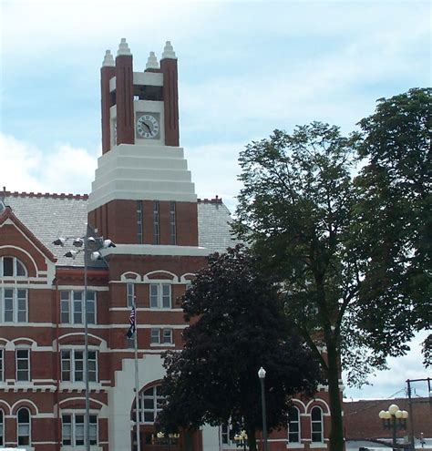 Oskaloosa, Iowa Court House