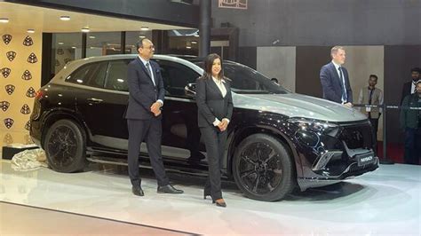 Bharat Mobility Global Expo 2025: Mercedes-Maybach EQS SUV 680 Night ...