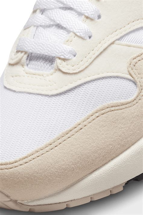Women's Air Max 1 'Pale Ivory' (DZ2628-101) release date . Nike SNKRS