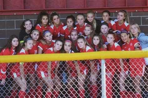 Girls Soccer Teams 的图像结果