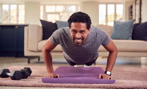 6 Best Rotator Cuff Exercises For Pain Relief