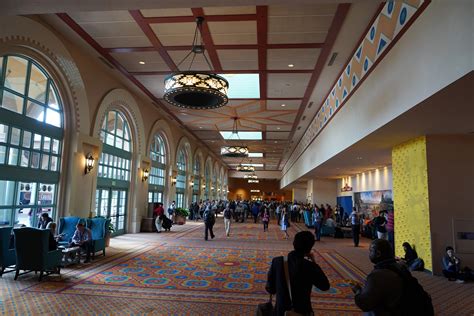 Best Disney Moderate Resorts [List: Top 5 Moderate Disney World Hotels]