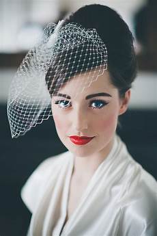 50 S Style Wedding Hair Accessories by 57 Vintage Wedding Hairstyles You To Try Magment 50 S Style Wedding Hair Accessories