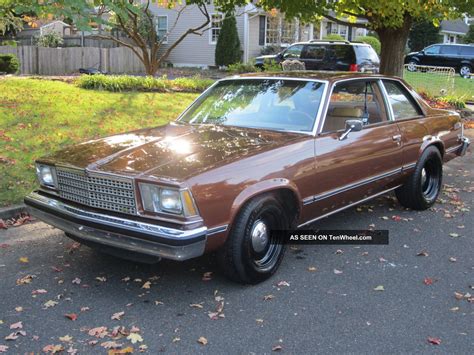 1978 Chevrolet Malibu Classic Coupe 2 - Door 5. 7l