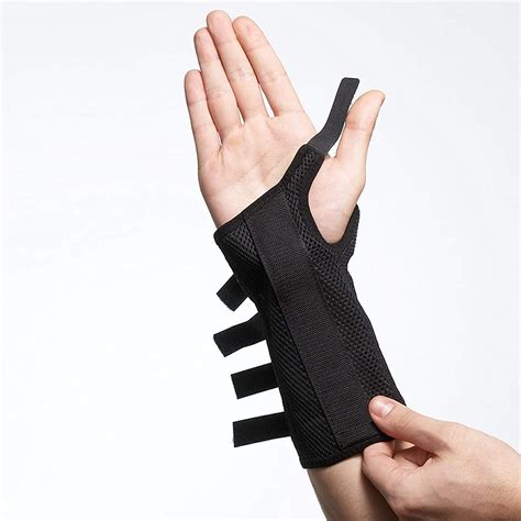 Bilateral Splints For Carpal Tunnel Syndrome at Danica Jones blog