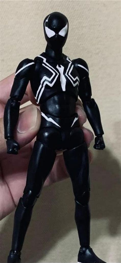 Custom mcu black suit spidey WIP : r/MarvelLegends