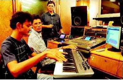 Digital grooves - Times of India