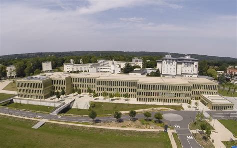 Studapart - Housing service of HEC Paris on a single platform