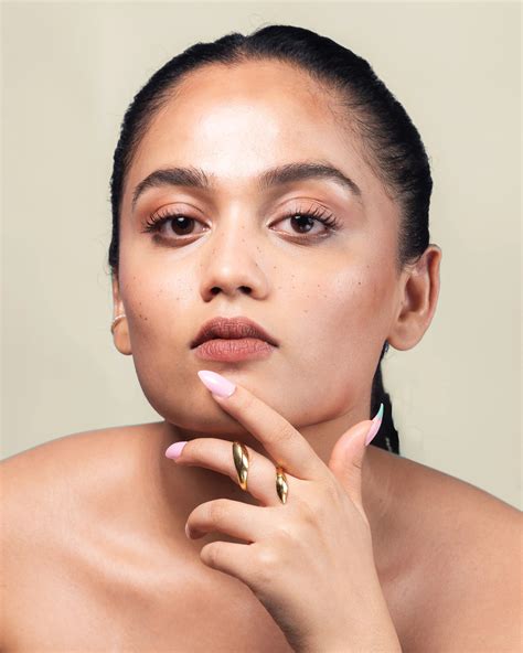 Golden Grip Ring – IshqByMoh