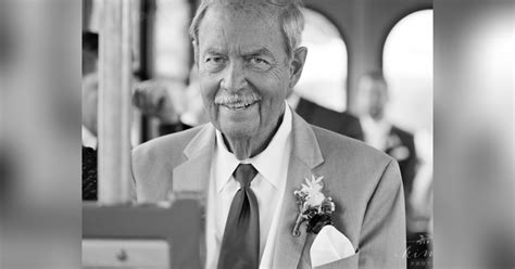 Huehns Funeral Home Sturgeon Bay, Wisconsin (WI) | Who Passed On