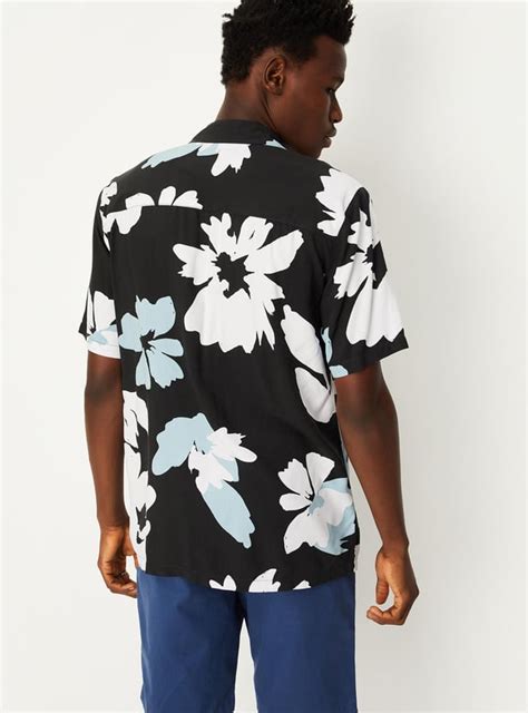 Buy Men Printed Resort Collar Shirt Online at just Rs. 899.0 ...