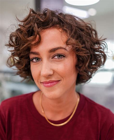 Short Naturally Curly Hairstyles 2022