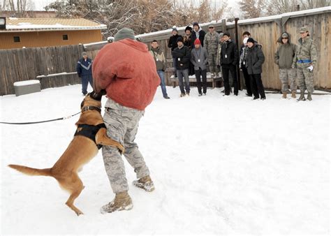 Kyrgyz community tour Transit Center at Manas > Air Force > Article Display