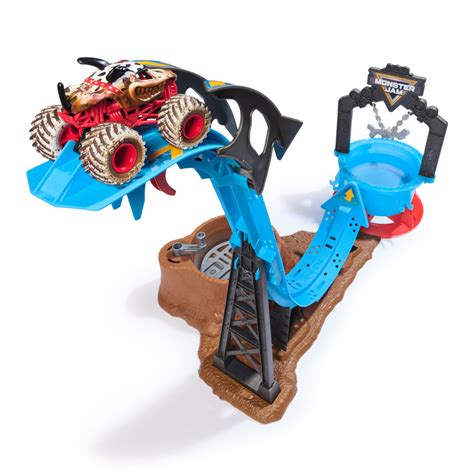 Monster Jam 1:64 Mud Blasters Dunk Tank Playset - Monster Mutt Dalmati ...