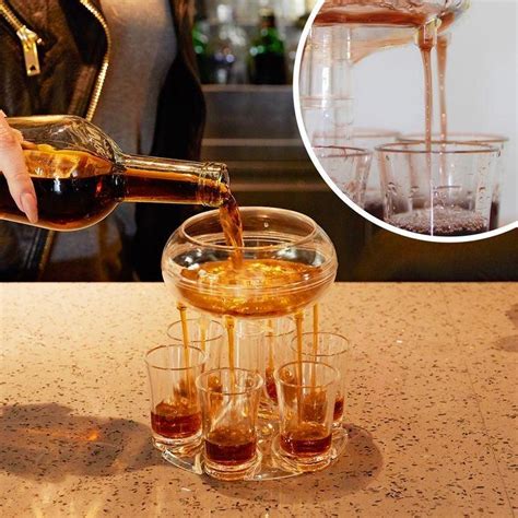 Decanter: Buy Decanter Set, Diamond Shape Decanter & Cocktail Decanter ...