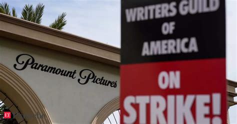 Hollywood writer strike: New poll shows majority of Americans broadly ...