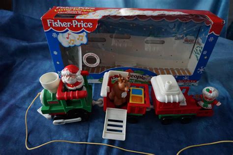 FP Little People 2001 Musical Christmas Train 3 cars Santa Reindeer ...