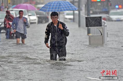 暴雨蓝色预警发布 京津冀迎大到暴雨|天气|强降雨|长江中下游_新浪天气预报