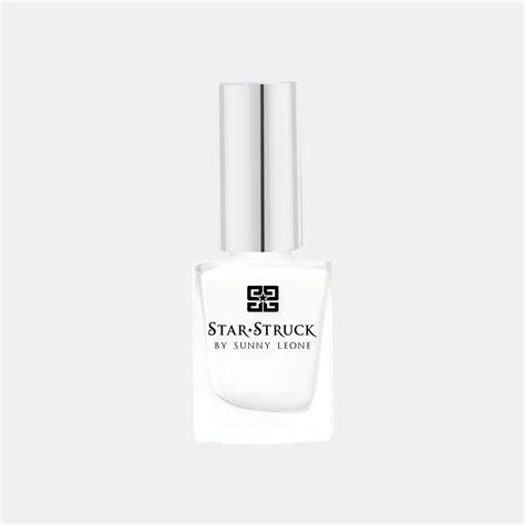 Snow-Nail Polish – Star Struck by Sunny Leone
