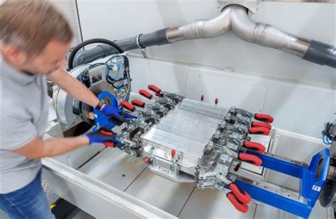 MAHLE Powertrain opens EV battery development, testing and prototyping ...