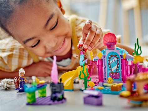 LEGO® Ariel's Crystal Cavern | Official LEGO® AE
