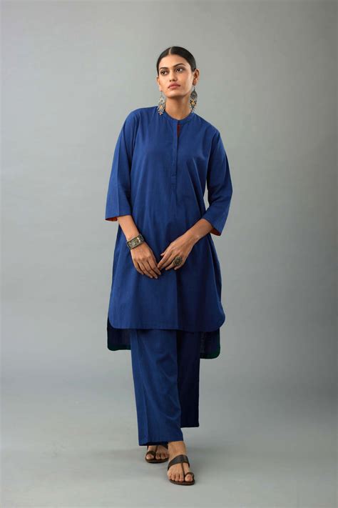 Blue Handloom Cotton kurta set with collar neckline and 3/4 sleeves ...
