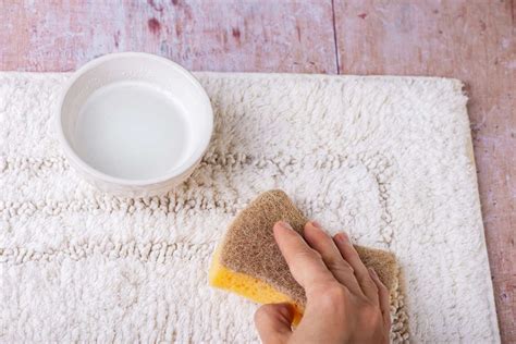 How To Get Cranberry Juice Out Of A Carpet | Storables