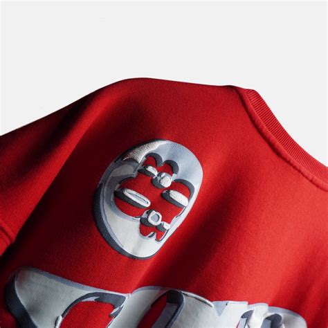 Red Shine Sweatshirt - Premium Sweatshirt For Men – BLUORNG