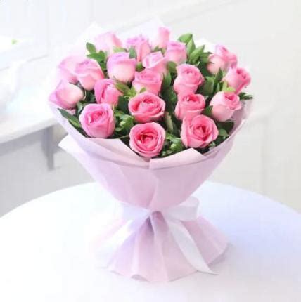 Graceful Pink Roses Bouquet Online Delivery | Indiagift