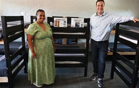 Shelter The Homeless Pictures