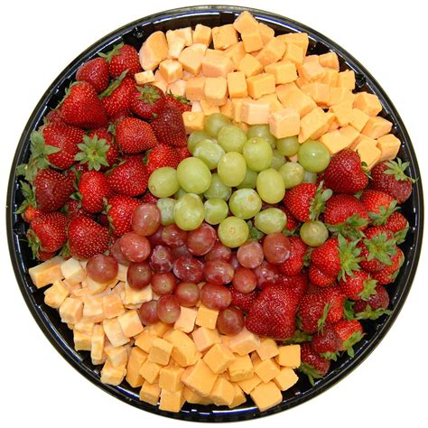 Member's Mark Fruit and Cheese Party Tray With Strawberries - Sam's ...