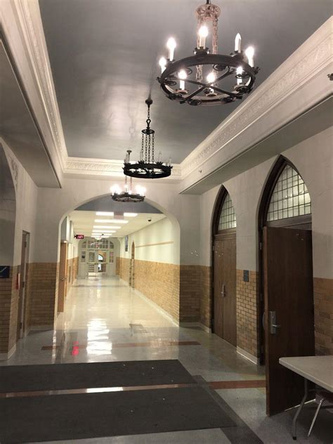 Beaty Warren Middle School Logo