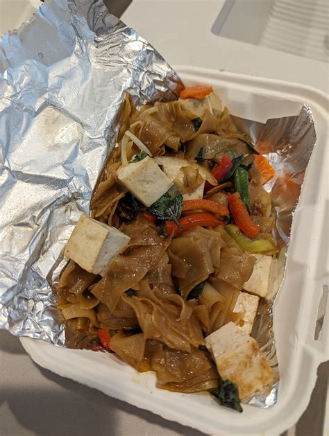 Bo's Authentic Thai - Santa Fe New Mexico Food Truck - HappyCow