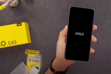 Mengupas Tuntas HP Poco C65: Smartphone Terjangkau dengan Fitur Menggoda