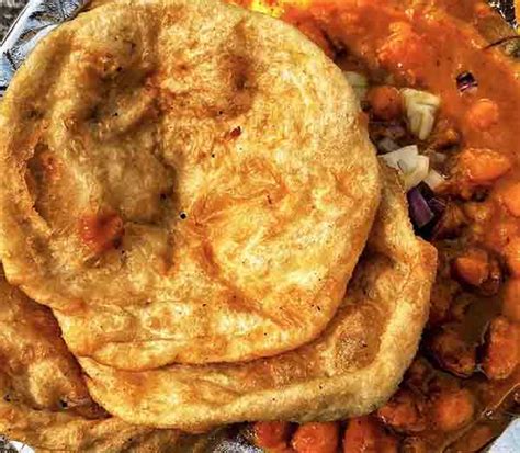 Kanpur Luchi Sabzi