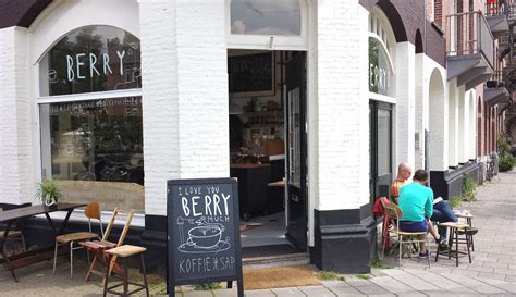 Berries Coffee Shop at Brenda Ferri blog