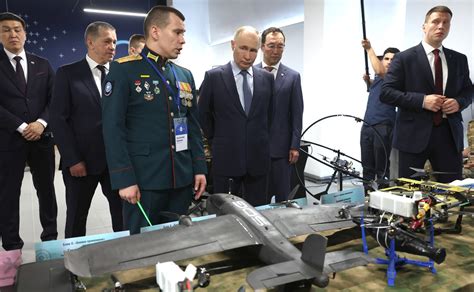 Visit to Kvartal Truda creative cluster • President of Russia